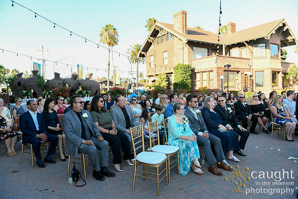 147 Greet Wedding