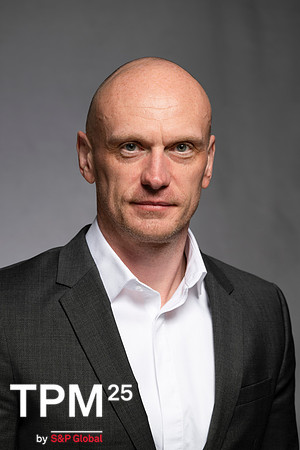 819 TPM25 Professional Headshots
