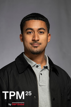 956 TPM25 Professional Headshots
