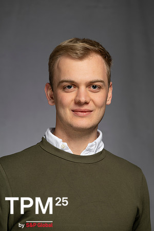1009 TPM25 Professional Headshots