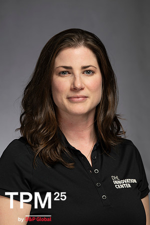 1017 TPM25 Professional Headshots