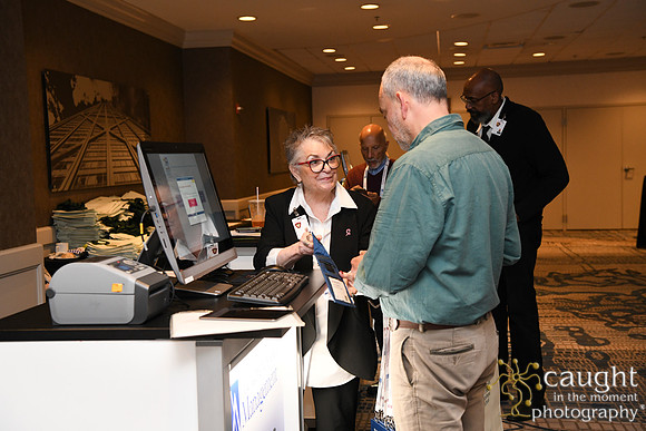 064 AOM 2024 Registration & Networking Hubs