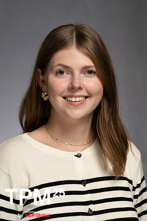 975 TPM25 Professional Headshots