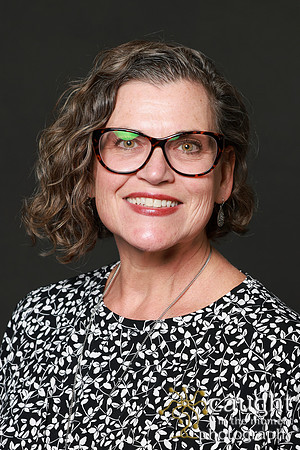 911 AHIMA24 Portraits