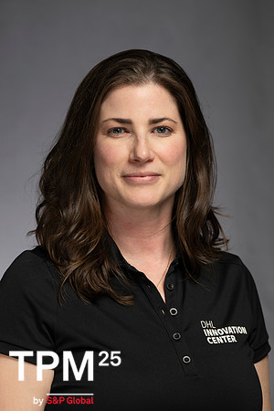 1018 TPM25 Professional Headshots
