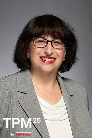984 TPM25 Professional Headshots