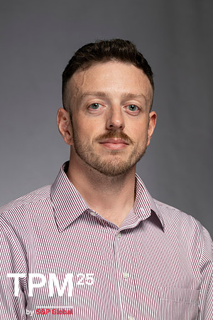 1015 TPM25 Professional Headshots