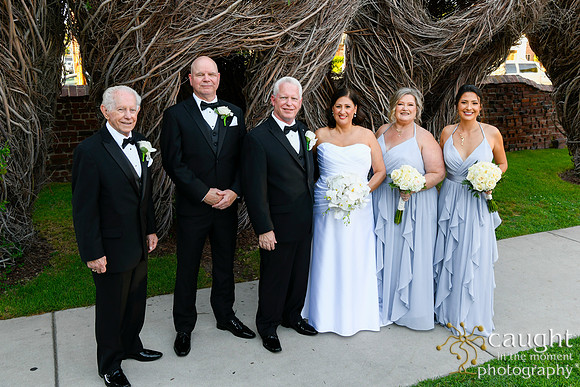216 Greet Wedding