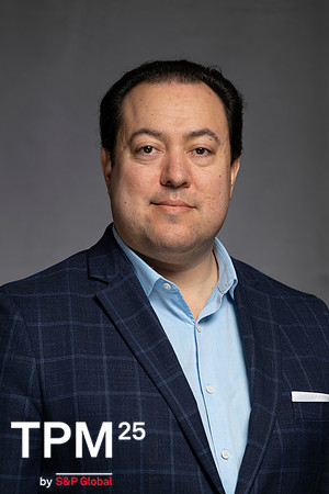 951 TPM25 Professional Headshots