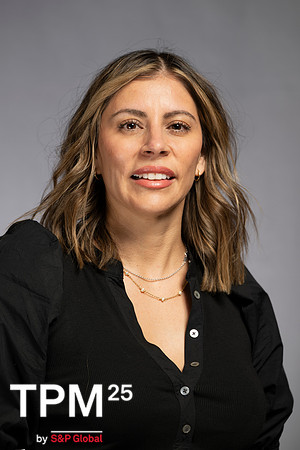 140 TPM25 Professional Headshots