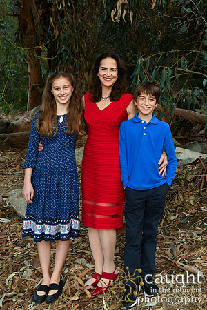 037 Trone Family Portraits in Seal Beach 2024