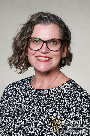 910 AHIMA24 Portraits