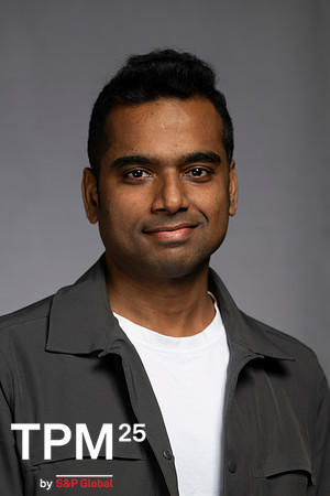 078 TPM25 Professional Headshots