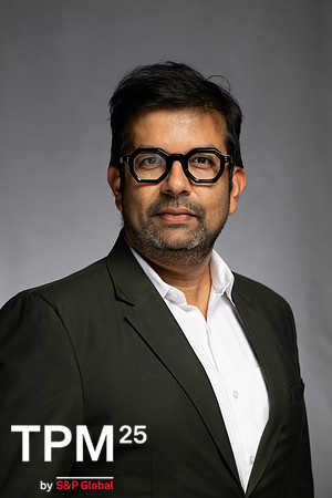 943 TPM25 Professional Headshots