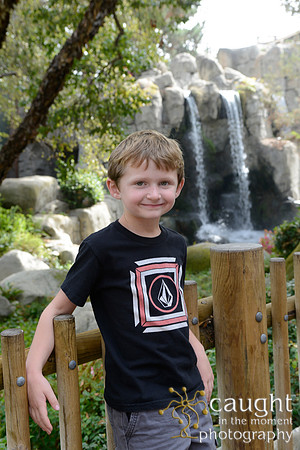 066 Family Portraits at Knott's 2016
