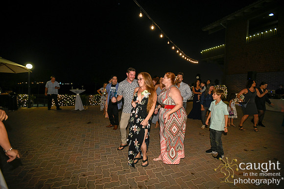 394 Greet Wedding
