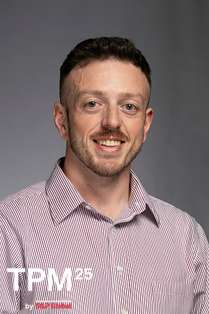1013 TPM25 Professional Headshots