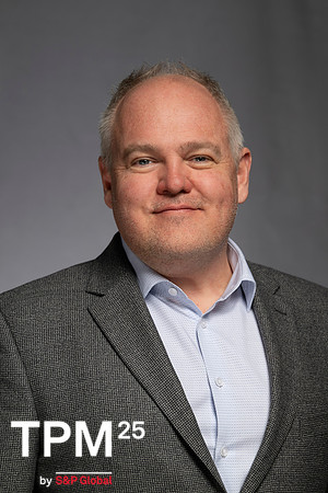 707 TPM25 Professional Headshots