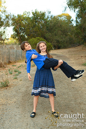 073 Trone Family Portraits in Seal Beach 2024