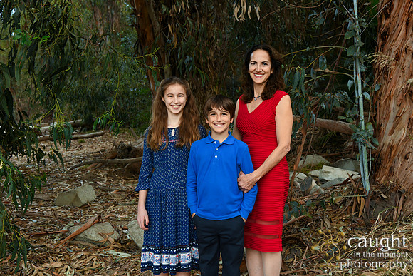 035 Trone Family Portraits in Seal Beach 2024