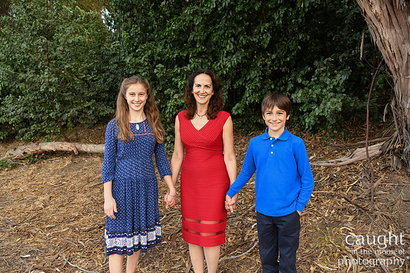 020 Trone Family Portraits in Seal Beach 2024