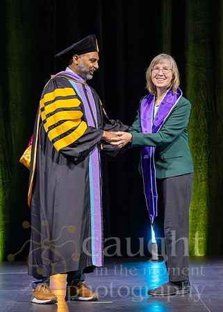 2420 AGD2025 Convocation Stage