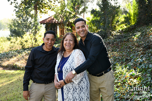 071 Marinez Family Portraits in Fullerton
