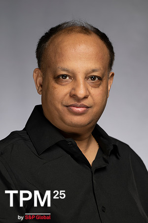 1041 TPM25 Professional Headshots