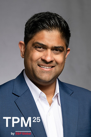 863 TPM25 Professional Headshots