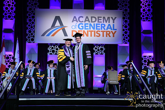 070 AGD2022 Convocation Stage 3417