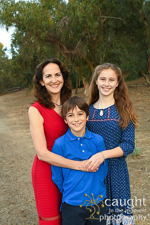 097 Trone Family Portraits in Seal Beach 2024