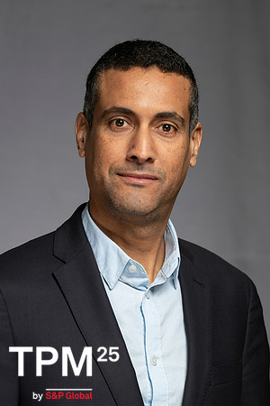 1044 TPM25 Professional Headshots