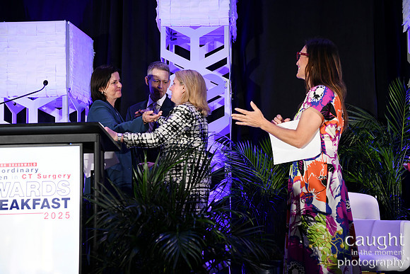 324 STS2025-Extraordinary Women Breakfast