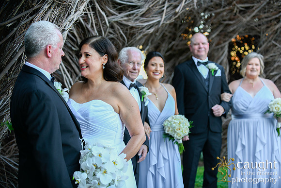 223 Greet Wedding