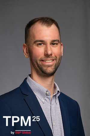 310 TPM25 Professional Headshots