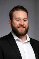 550 TPM25 Professional Headshots